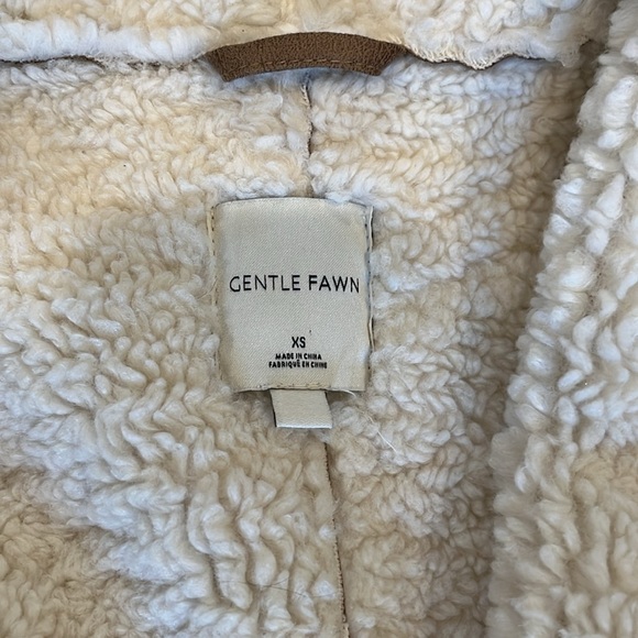 Gentle Fawn Eden faux suede shearling vest like new! - Picture 8 of 8